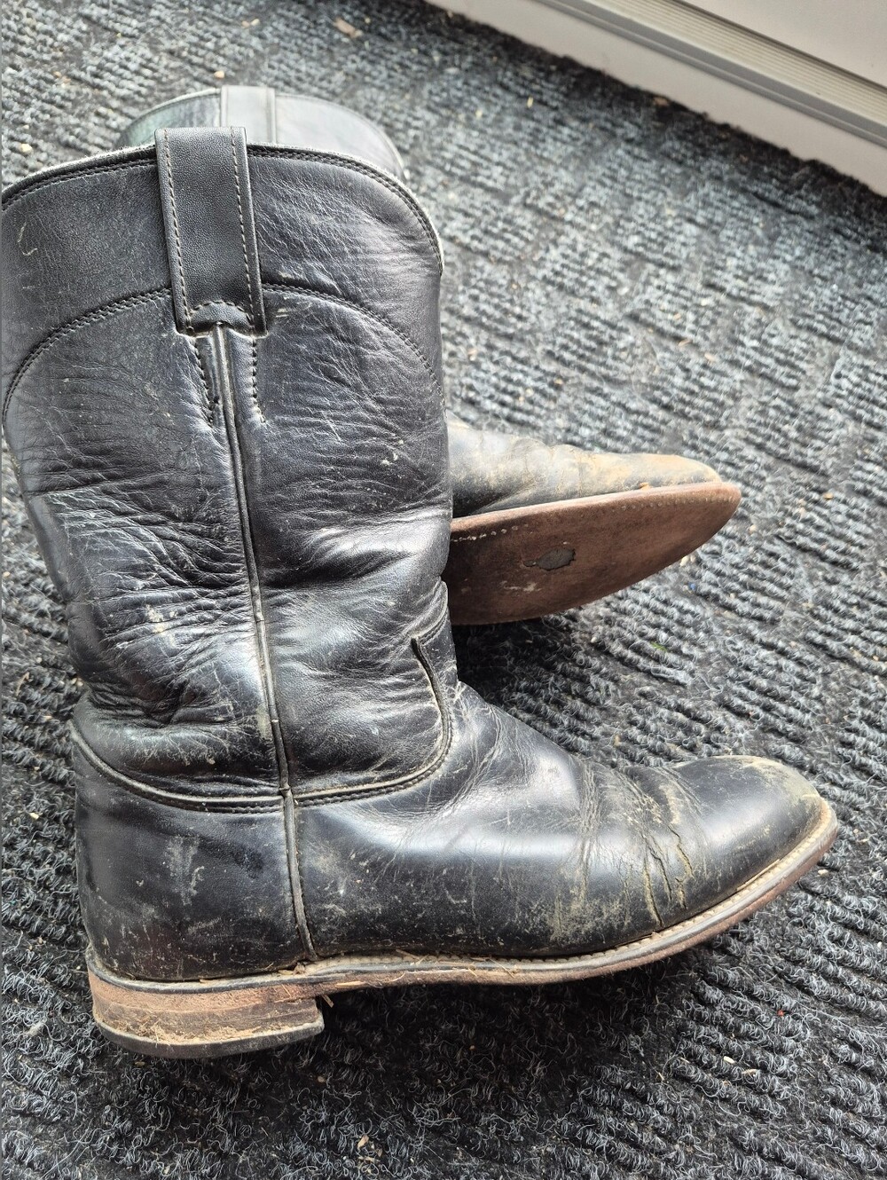 Justin Leather Cowboy Boots Size 6 Worn Used Condition